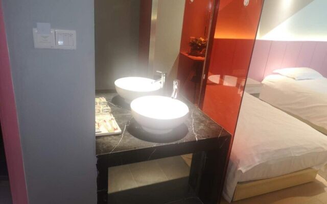 Tao Sheng Apartment