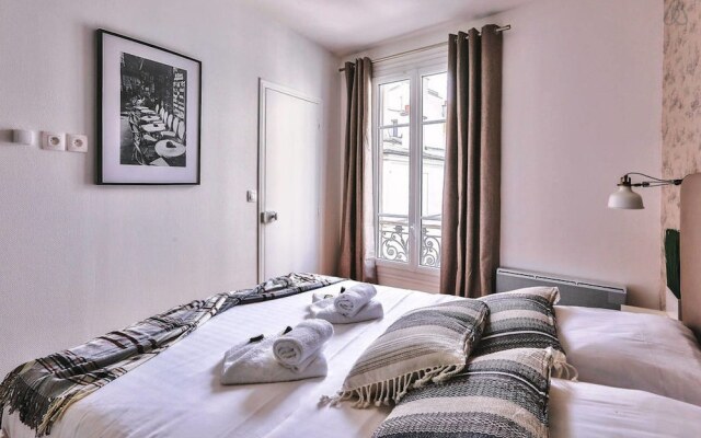 Buttes Chaumont- Appartement Familial