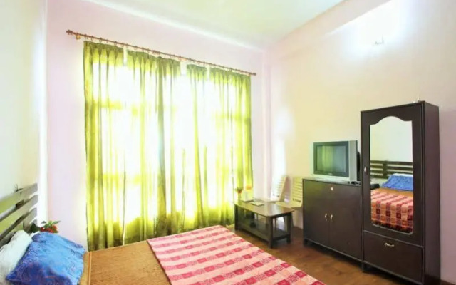 Sumit Hotel Kausani