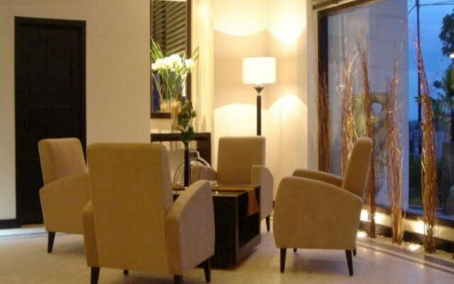 Grand Kecubung Hotel