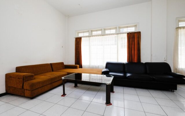 Pondok 19 Homestay by RedDoorz