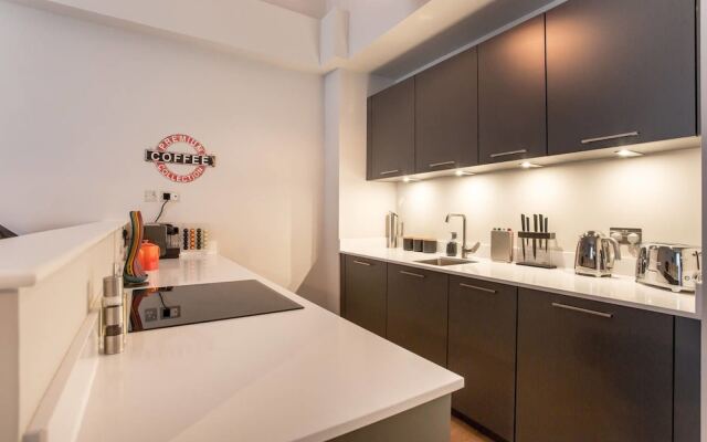 Destination Edinburgh Apartment York Place