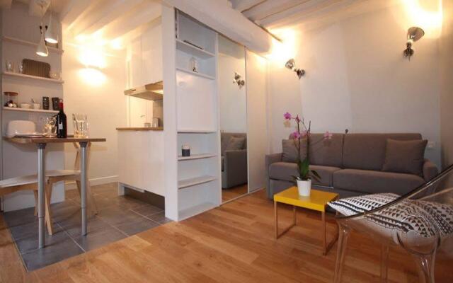 Studio Apartment Bastille