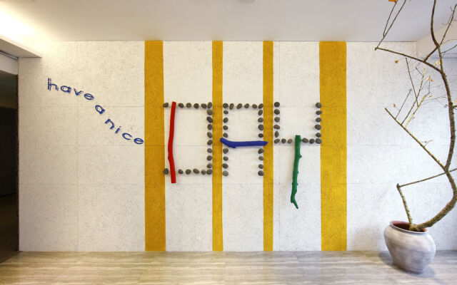 Day Plus Boutique Hotel