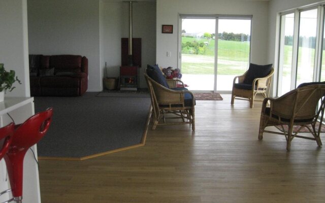 Solace Country House Bed and Breakfast