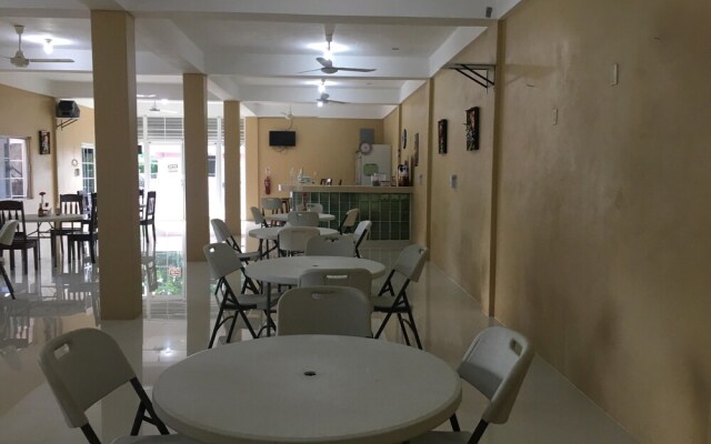 Sarteneja Inn