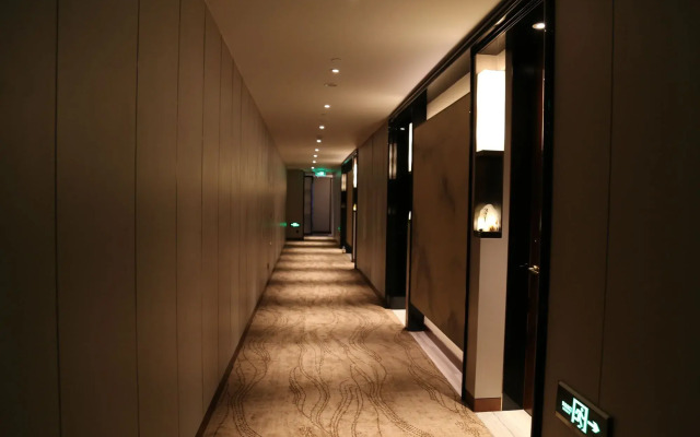 HUALUXE Wuxi Taihu by IHG