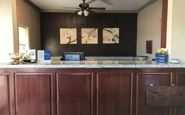 Motel 6 Nacogdoches TX