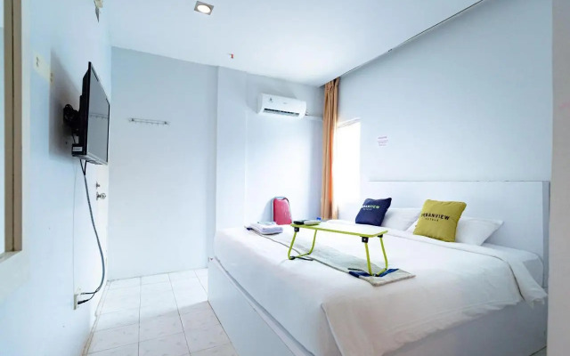 Urbanview Hotel Crystal Nagoya Batam by RedDoorz