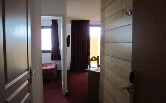 Agudes Hotel