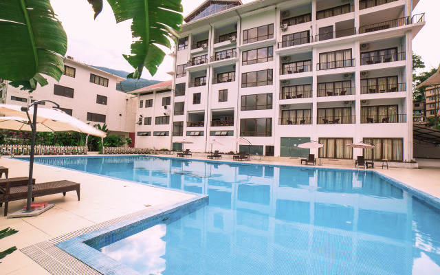 Palm Grove Suites Inn & Spa