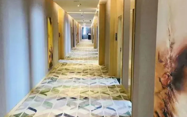 Thank Inn Hotel (Foshan Xilushan Eternal Love Scenic Area)