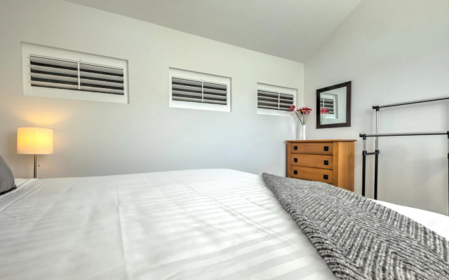 *** Lake Villa 467 ***