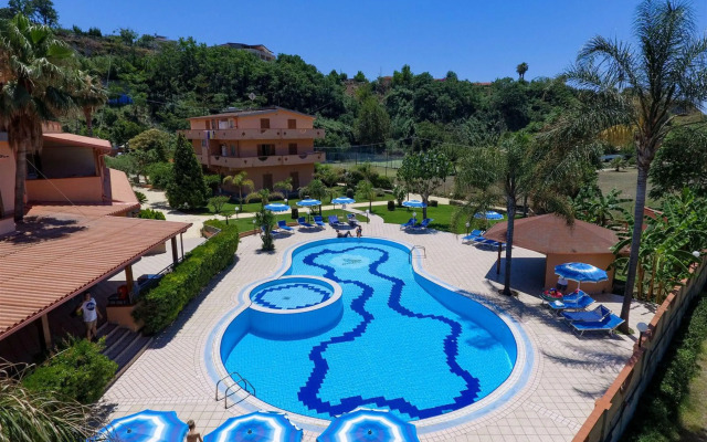 Hotel Villaggio Residence Old River