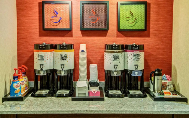 Hampton Inn & Suites Fort Myers-Estero/FGCU