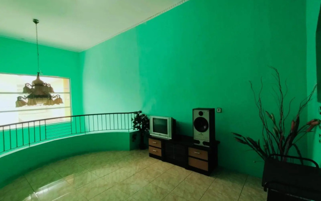 Villa Gunung Mas View Blok E No 3 A Berastagi – Guest Rooms – Berastagi