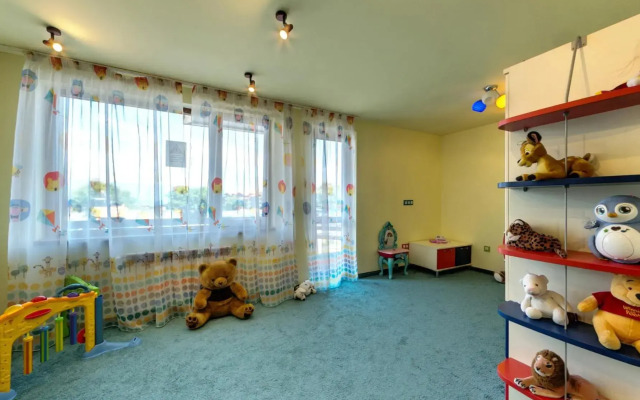 Belvedere Holiday Club