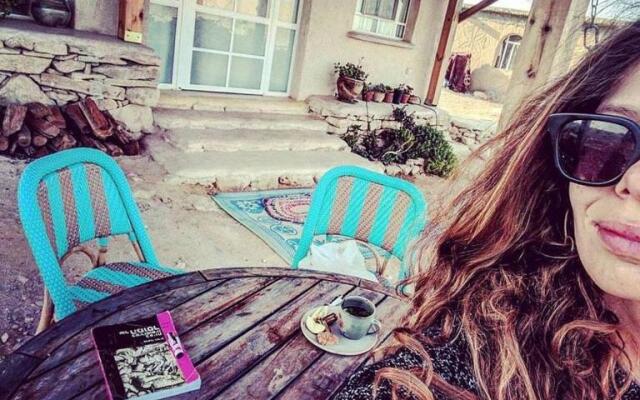 Hamitzpa- Desert Hosting in Ezuz