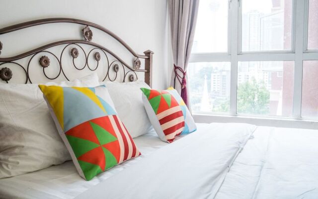 Oyo Home 44046 Cozy 1 Bedroom Casa Mutiara