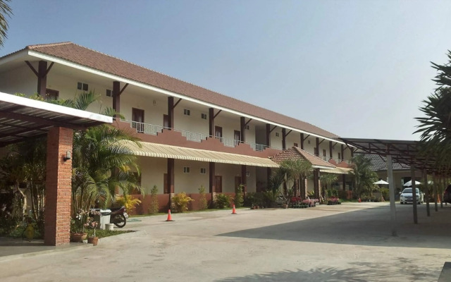 Mayuree Resort