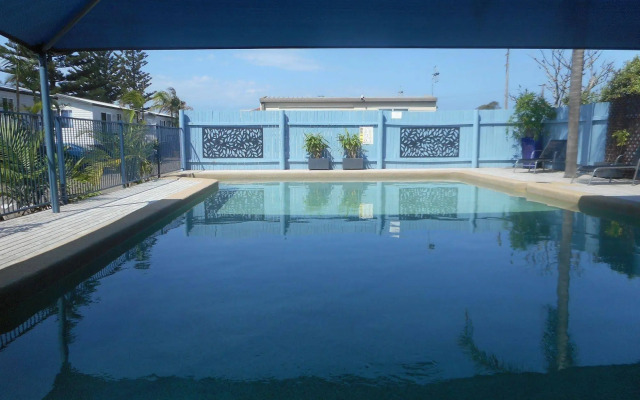 Two Shores Holiday Village