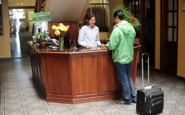 Hotel Martinez