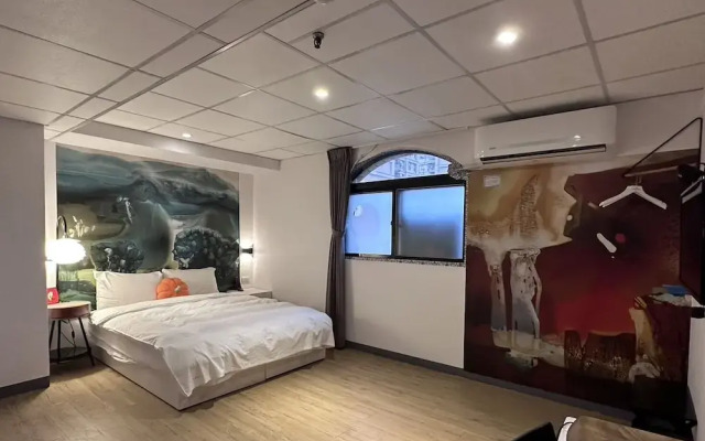 Arthome Hotel