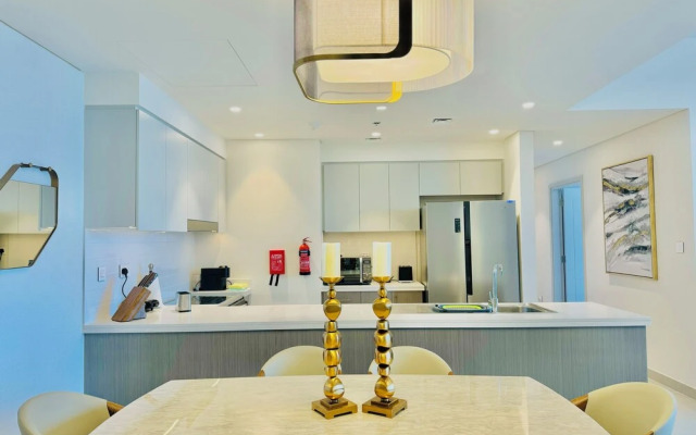 Venduras Luxe 4Br Fountain & Burj View