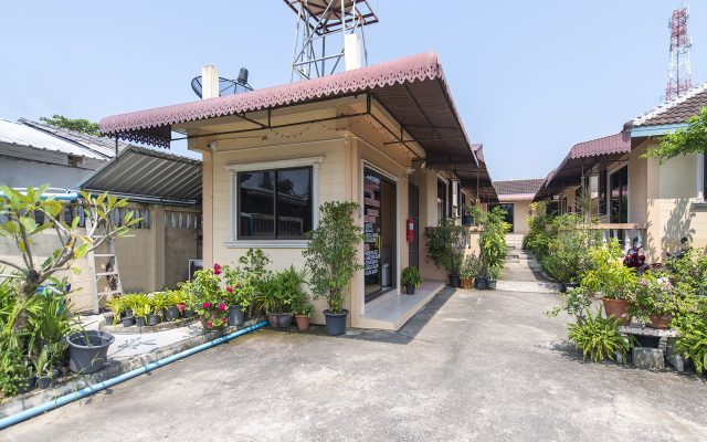 OYO 325 Naiyang Cottage