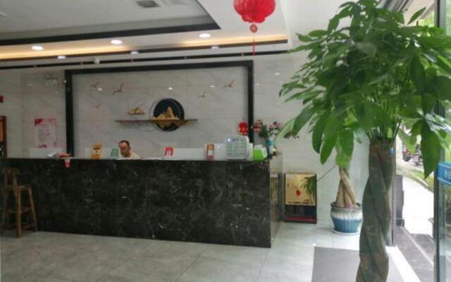 Wanyu B&B Hotel (Xi 'an Zhong Tower Huimin Street)