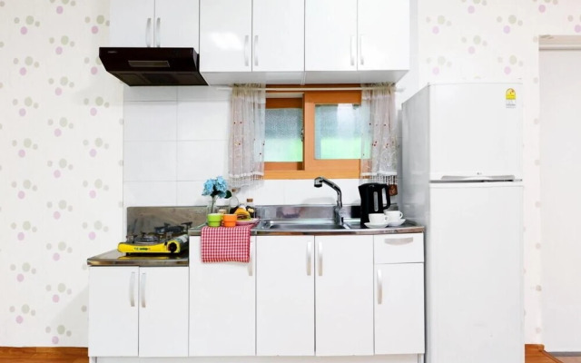 The Tree in the Lake