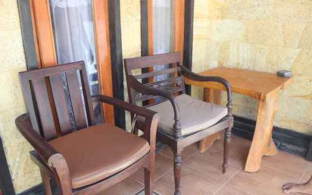 Ketut Warung Home Stay