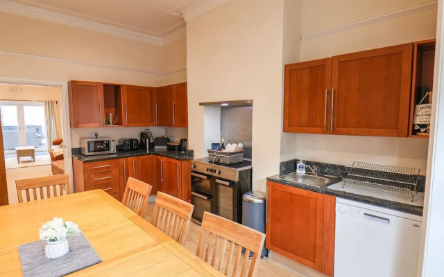 4 Normanby Terrace
