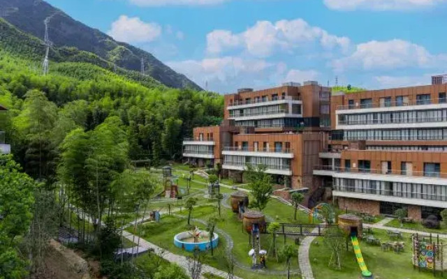 Anji Sky Land  Squirrel Tribe Hotel