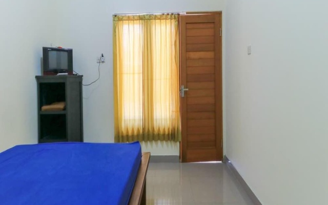 Pondok Wisata Intan Indah 1 – Guest Rooms – Denpasar