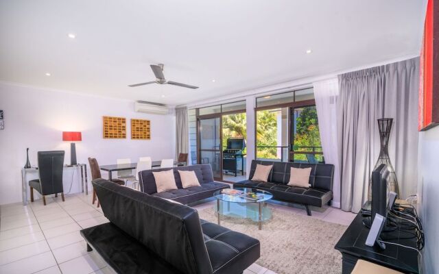 The Boutique Collection - Tranquility - Private Apartments