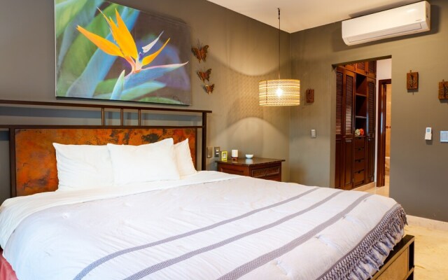 Paseo Del Sol Reef 305 3 Bedroom Condo by RedAwning