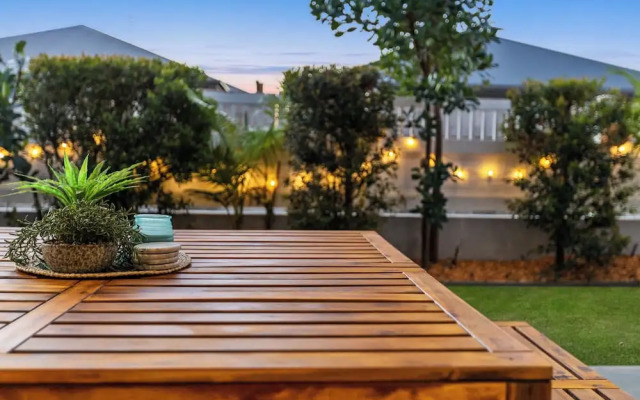 Trinity Oasis Spa BBQ Family Retreat