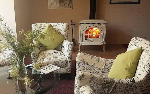 Girraween Country Inn