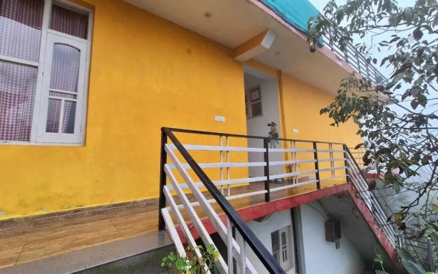 Aangan Homestay and Cafe