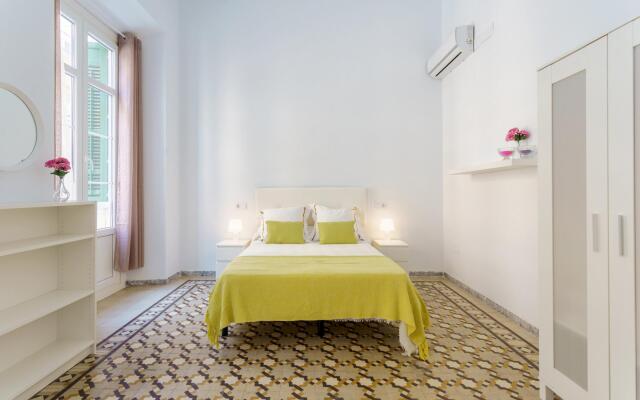 Malagasuite Beautiful City Center