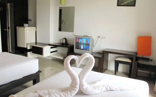 Chatkaew Hill & Residence