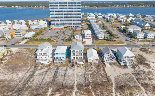 Shipfaced Beach House