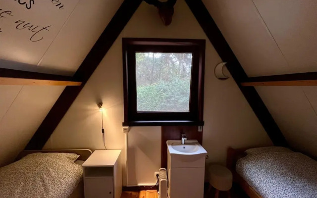 Lanaken Luxe Garden Retreat