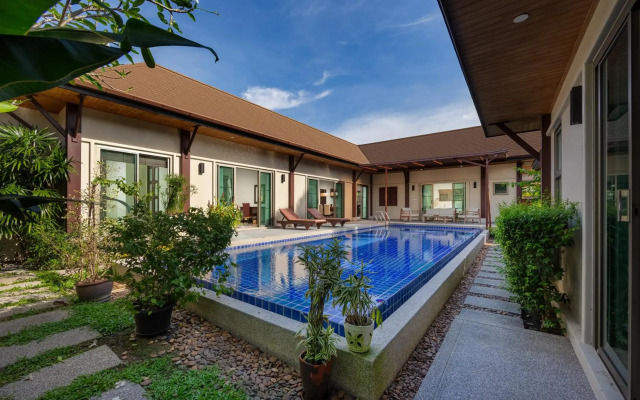 Villa Adonara
