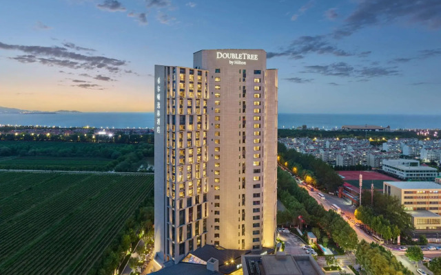 DoubleTree by Hilton Yantai Golden Coast Hotels & Suites