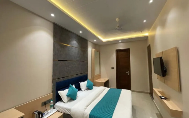 Moti Mahal Inn