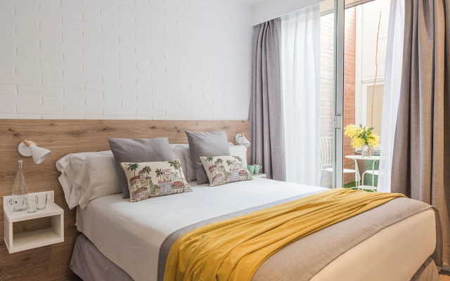 BYPILLOW House