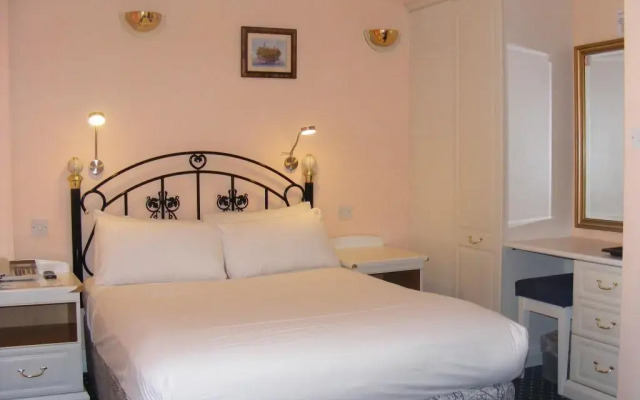 Mermaid Suite Hotel