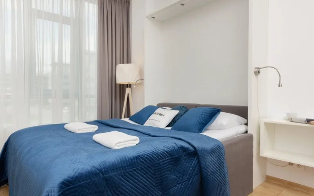 Studios 216 Jerozolimskie Ave by Renters